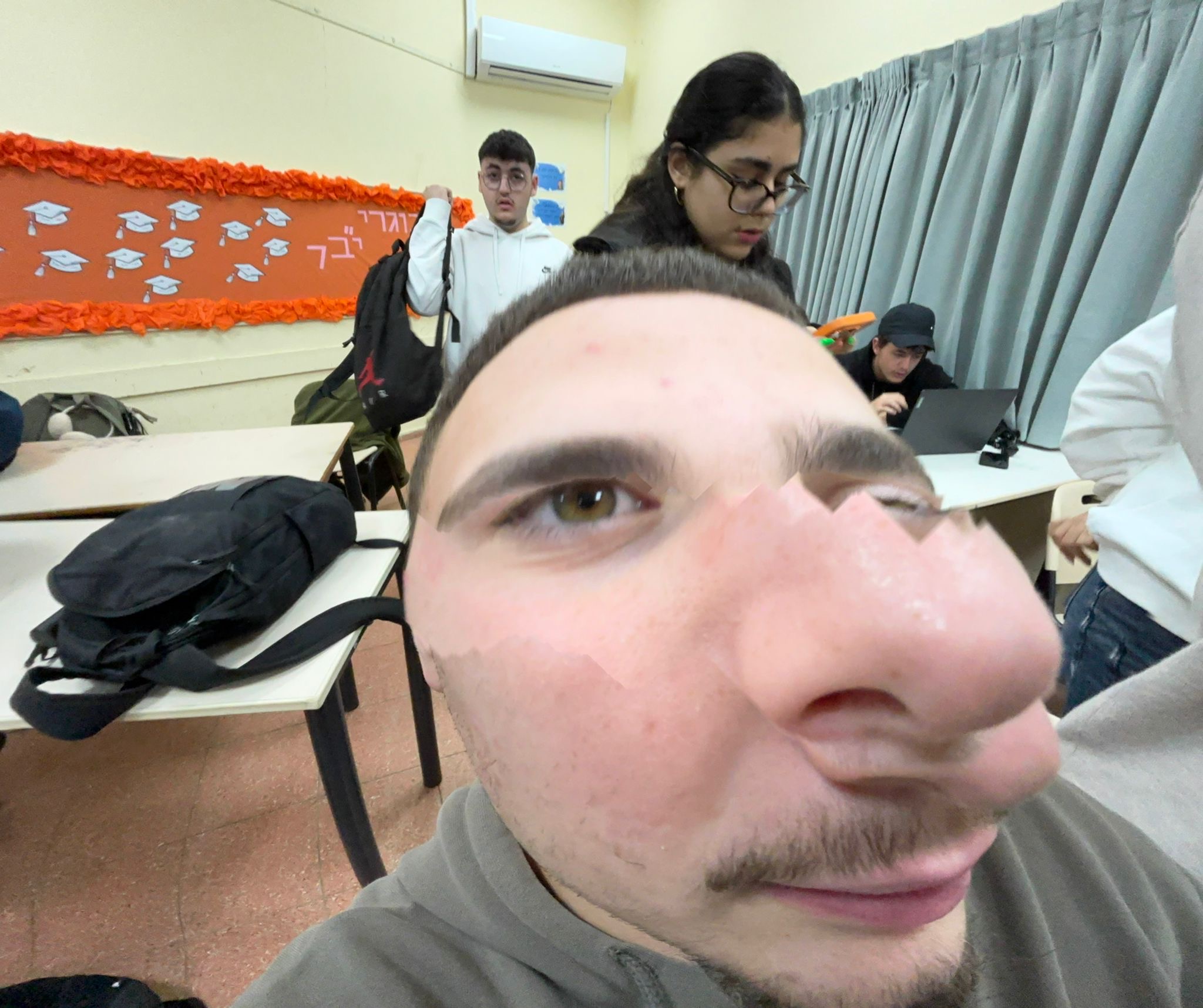Tuval Sasi
